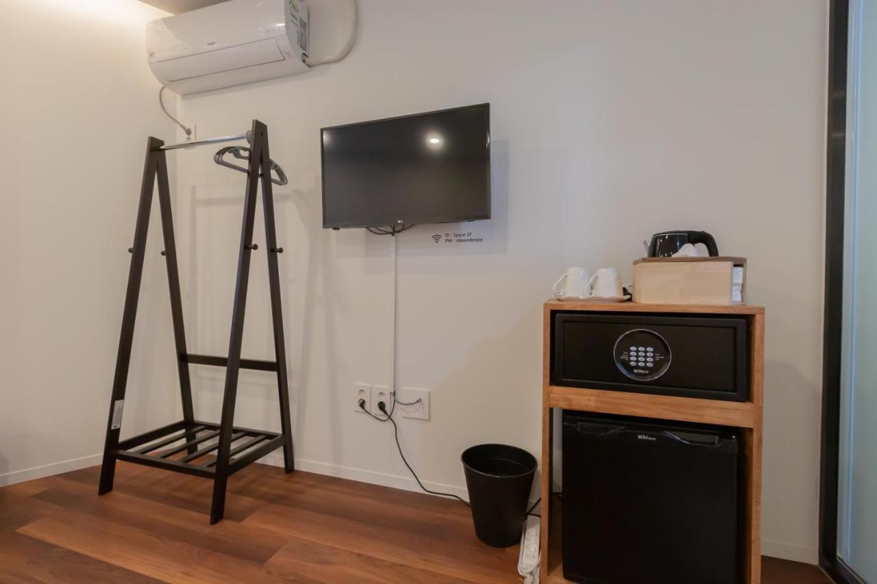 Space In Blackstone Сеул Номер фото
