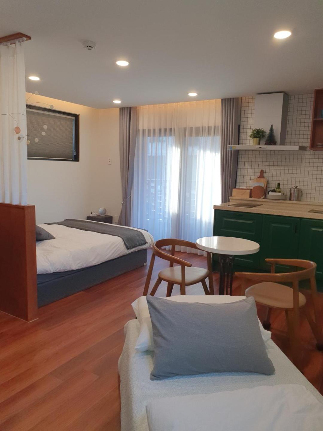 Space In Blackstone Сеул Экстерьер фото